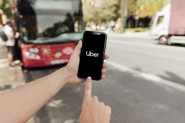 Uber como opción de transporte barato - viajar barato